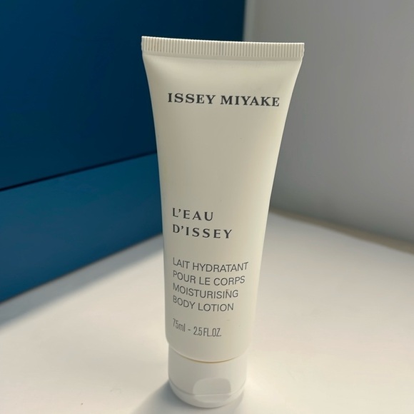L'eau D'Issey by Issey Miyake Moisturizing Body Lotion 75ml - New, Unused - Picture 1 of 2